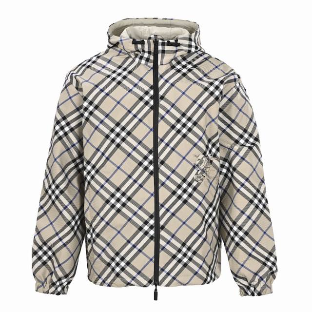 Burberry巴宝利Bbr 菱格纹战马双面连帽夹克外套原版15600购入，布料定制，原版布料80%棉 20%涤纶，采用定织定染格纹面料，全身多处对位拼接操作，