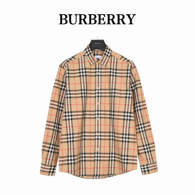 Burberry 巴宝莉 经典小格纹衬衫面料采用双股80支梭织小斜纹面料，格纹对位，纱线定织定染，每个独立的尺码都是定位裁片，前幅，口袋，袖子等部位都是对格对位