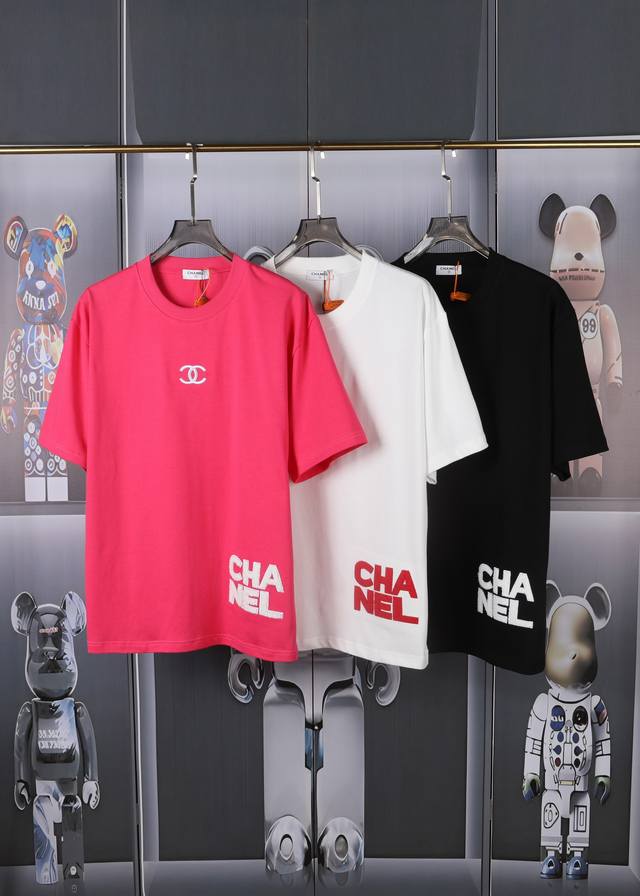 Chanel香奈儿 Logo毛巾绣花短袖 .前片Lg高端绣花.英文字母采用高质量牙刷绣花，呈现整洁大体.面料采用定制定染. 舒适柔软.三标齐全，实用性高级感满满
