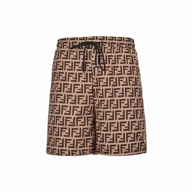 Fendi 芬迪 24Ss Ff满印沙滩短裤 Ff满印短裤进口高支高密的全棉梭织面料 通体老花图案元素 采用德国原装进口数码直喷机械设备 全件满印印后再做渗透工