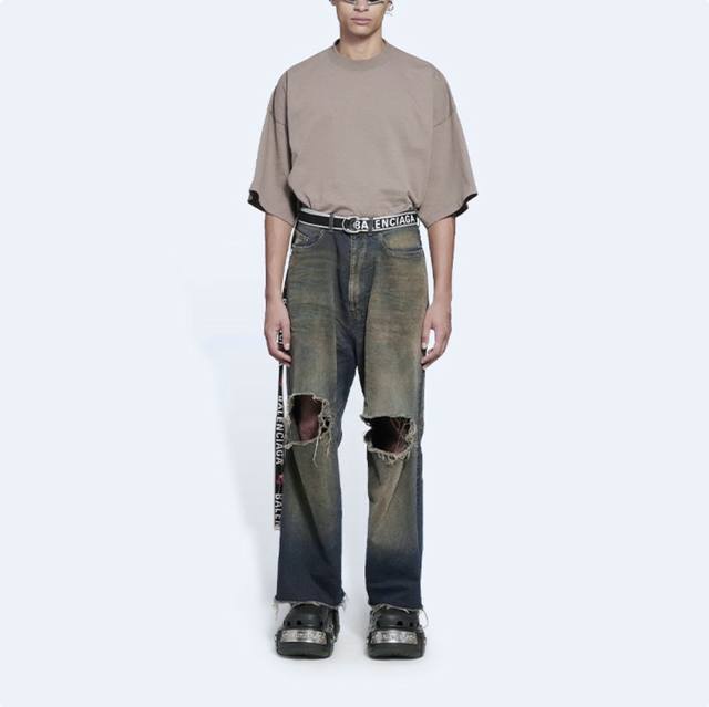 3016# 官网专柜1:1品质Balenciaga巴黎世家破洞裤.明星同款.重工怀旧洗水工艺.毛须挑破磨破.宽松版本.百搭款.男女同款码数：Xs.S.M.L