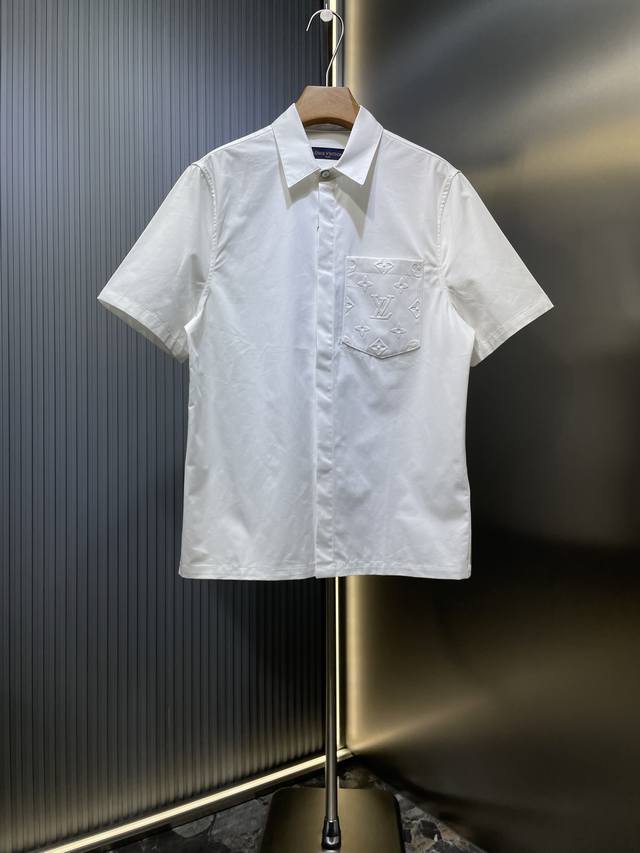 Louis Vuitton 顶级原单 25Ss Lv Monogram口袋短袖衬衫面料:定制50支高密度棉质绸缎 75D高温衬布 面料酵洗 口袋压花定制五金 螺