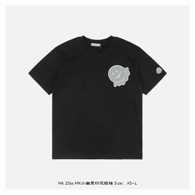 Moncler 蒙口 25Ss Mk小幽灵印花短袖面料采用230克重精梳棉，定制32支1*1螺纹，成衣两遍水洗处理，面料舒适亲肤无异感，定制定染面料，纺织密度高