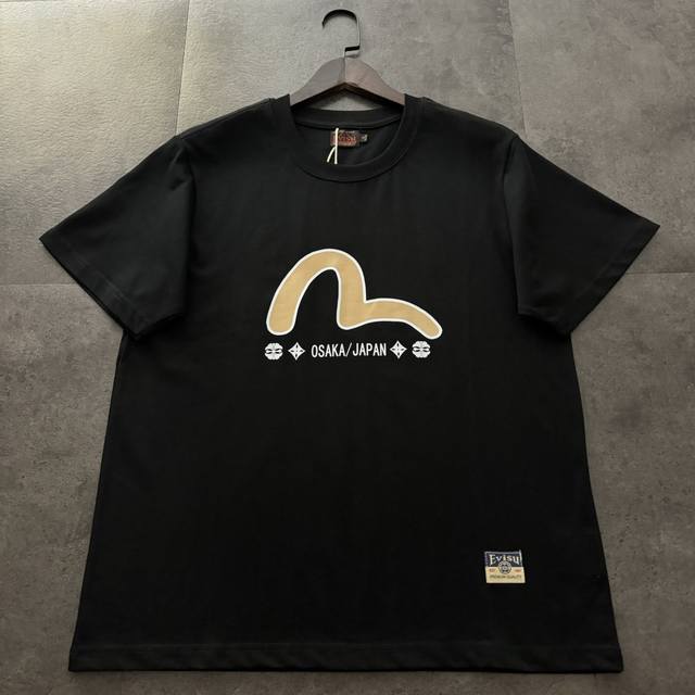 蛇年限定 Evisu 福神2025年男士腾蛇与龙字母印花休闲宽松短袖颜色：黑色 白色码数S-Xxls:肩宽46.6 胸围106 衣长68 适合 -120斤M:肩