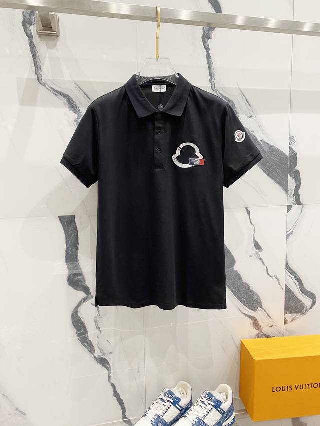 Moncler 蒙口 翻领Polo衫品牌标志字母刺绣Logo标识徽章手袖官方同步 商务首选时尚个性 百搭潮流纯原品质 原版面料吊牌 领标 水洗麦 三标齐全颜色: