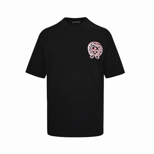 Chrome Hearts 克罗心 25Ss 油画重叠马蹄Logo短袖面料采用280克重精梳棉，定制32支1*1螺纹，成衣两遍水洗处理，面料舒适亲肤无异感，定制