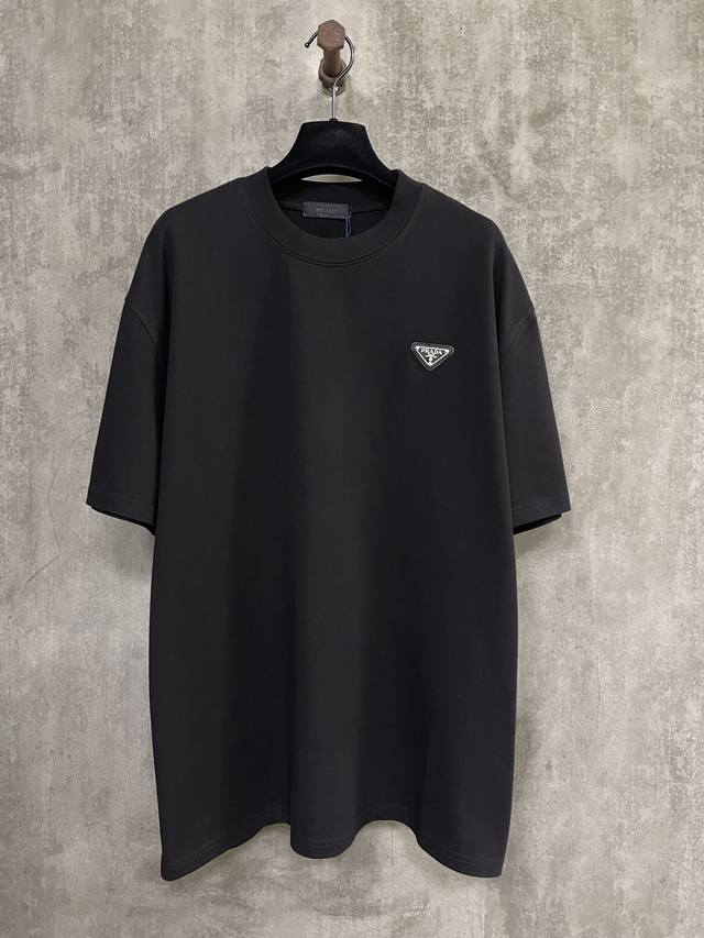 重磅400G Prada 普拉达 25Ss 皮牌圆领重磅短袖T恤面料高定超重磅全棉双纱紧密新疆棉 克重400克 搭配2*2索罗娜罗纹 420G 布面干净 布纹清
