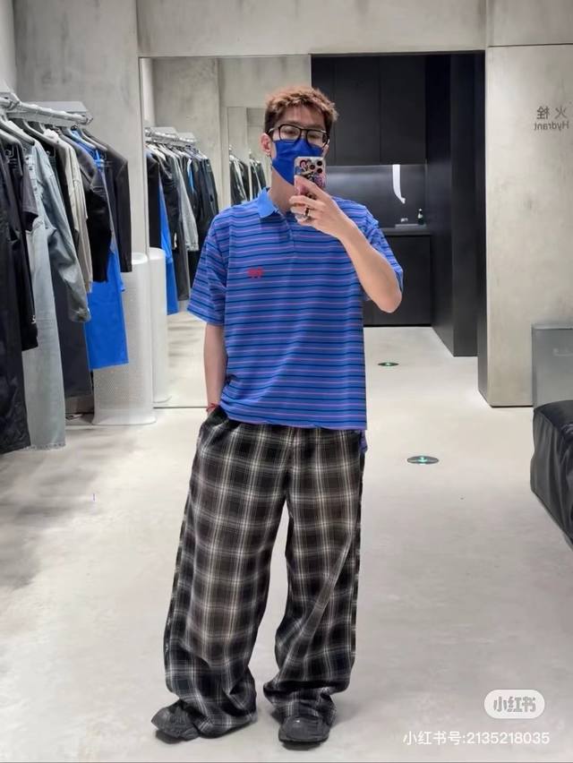 261# 对位花条纹 巴黎世家Balenciaga重工对位花，肩膀融位对位Polo翻领短袖T，宽松版本.男女同款白色，蓝色码数：1234