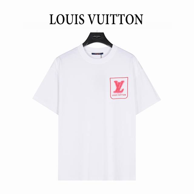 Louis Vuitton 路易威登 25Ss 粉色泼墨刺绣Logo假口袋短袖T恤面料采用高克重280G重精梳棉，定制1:1螺纹，面料舒适亲肤无异感，制定染面料