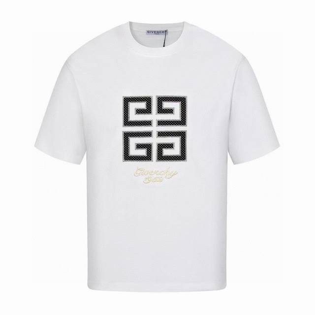 纪梵希 Givenchy夏季新款 网布刺绣字母圆领短袖T恤，采用260克纯棉双砂面料 所有面料均已提前做过缩水定制 男女同款百搭 比较经典的一款 Color: