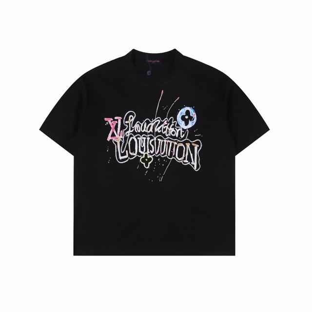 Louis Vuitton 路易威登 Lv 25Ss 彩绘字母短袖T恤面料采用定制260G 32支特滑双股精棉平纹高密无尘全棉布料。前幅高密度加厚，走线平整，代
