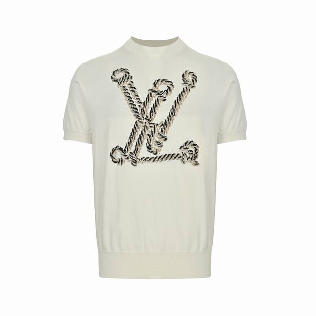 Louis Vuitton 路易威登 25Ss 麻绳提花针织短袖Lv新款针织短袖，航海系列的元素 Lv经典的扭绳Logo，面料是超级舒适的针织材质，整件衣服手感