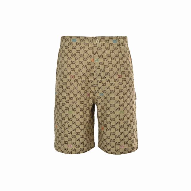 Gucci 古驰 25Ss 提花刺绣Logo短裤Gucci新款短裤以驼色和深棕色Gg帆布打造，缀饰通体Gg切丝，尽释别致风韵。Size:46-52