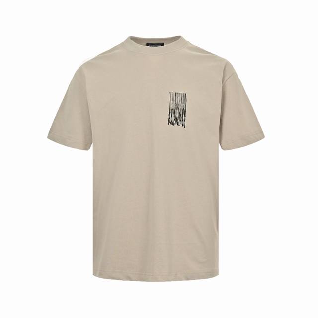 Balenciaga 巴黎世家 24Ss 流苏瀑布印花短袖印花：印花材料采用安全环保无毒婴儿认证的发泡材料；印花轮廓清晰干净，有康丽机器出来的质感；如果衣服要清