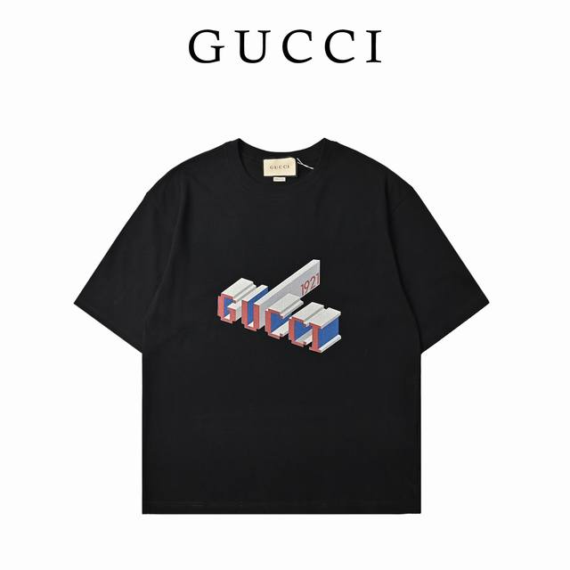 Gucci 古驰 24Ss 1921系列3D立体印花短袖Guc* 1921 刚需“打底”后领采用包条做光 增加整体舒适性！作为内搭舒适度满分！两件叠穿 视觉会更