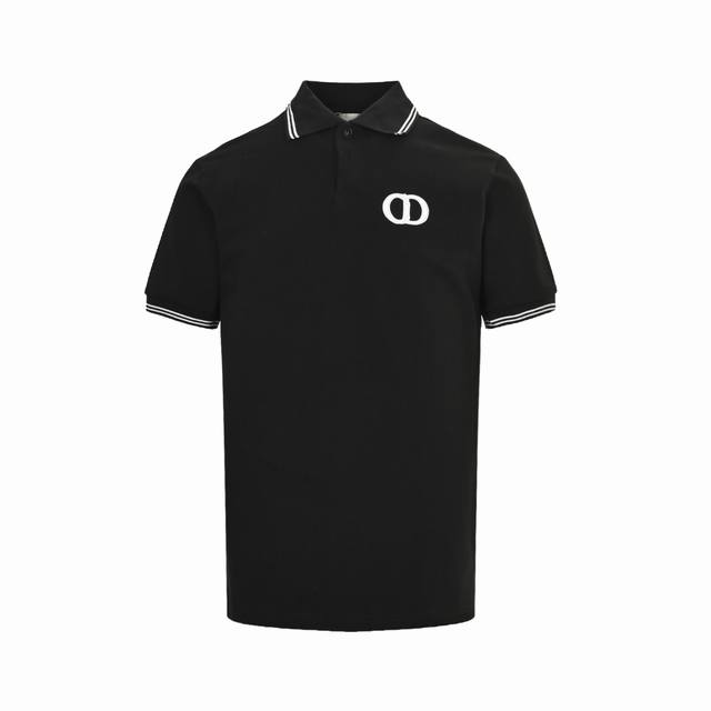 Dior 迪奥 25Ss Cd刺绣Polo短袖迪奥 25Ss新款 Cd Icon Polo 衫是二零二五秋季男装系列新品，休闲经典。采用白色棉质珠地布精心制作，