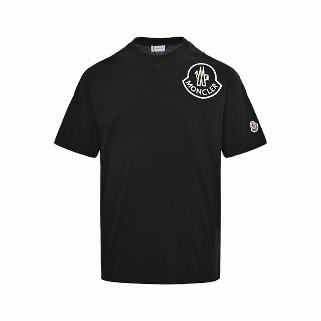 Moncler 蒙口 25Ss 胸口压胶Logo印花短袖采用60支双纱精梳纯棉爽滑手感，纯棉不起球不起毛，面料厚度260克重，单件重量280克左右！质量保证、原