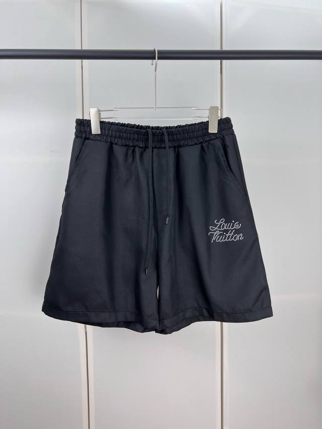 1V路易×Nigo字母烫钻抽绳短裤S M L Xl