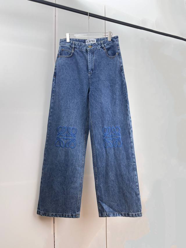 Loewe罗意威膝盖设计刺绣牛仔裤46 48 50 52