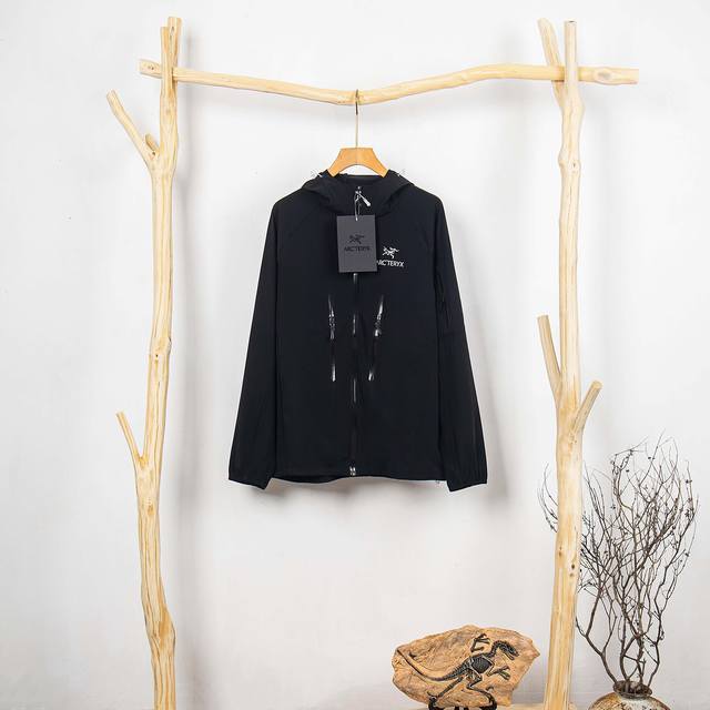 顶级版本 Arc'teryx 始祖鸟Alpha 第六代科技面料Upf +顶级功能性Sv防晒衣 硬核防晒新标杆 +超强防晒认证｜.防风尼龙盾暴雨级防泼水｜克轻如蝉