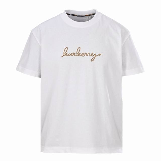 Burberry巴宝莉Bbr情人节限定 后背战马格纹短袖T恤原版3200香港购入，面料采用专业全棉平纹面料240G，进口机刺绣立体工艺绳子绣花，特殊的刺绣技术，