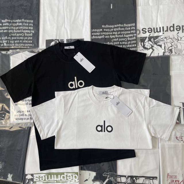 款号660 Alo25Ss经典基础前后印花打底宽松情侣短袖260G纯棉双纱 版型挺立有型 面料舒适透气本年度小众单品 上身满满的慵懒感松弛感！区别市面通货版本