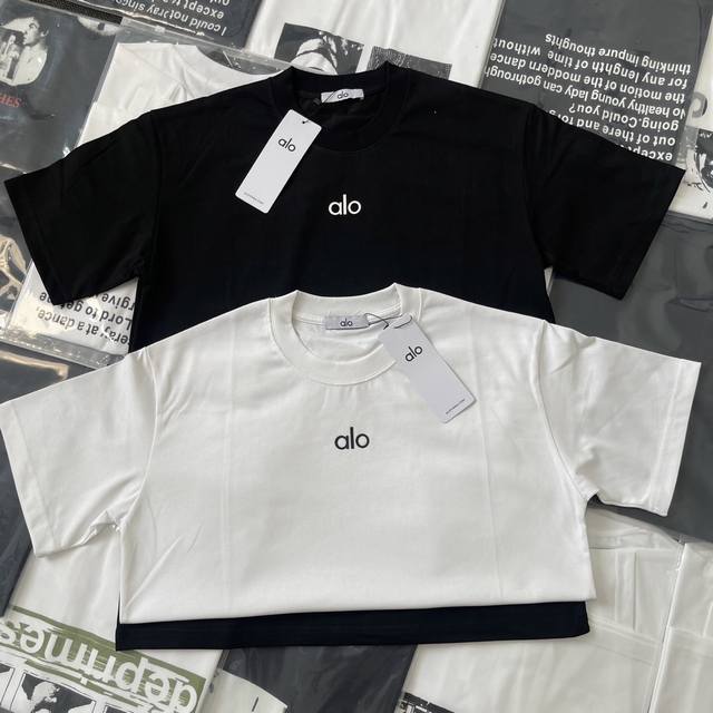 款号670 Alo25Ss经典基础硅胶立体印花打底宽松情侣短袖260G纯棉双纱 版型挺立有型 面料舒适透气本年度小众单品 上身满满的慵懒感松弛感！区别市面通货版