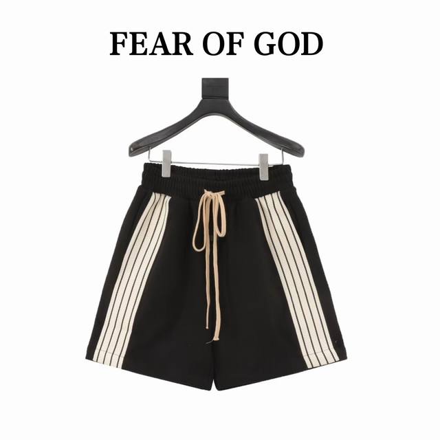 Fear Of God 第八季系列 Boiled Wool Striped Relaxed Short 条纹舒适系带宽松休闲短裤 采用仿毛的料子 虽然它看上去绒