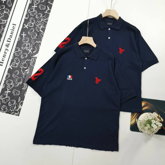 尺码Xs-L刮烂做旧Balenciaga 巴黎世家短袖T恤战马刺绣磨烂做旧Polo衫短袖本市场No.1的质量 真正天花板品质成衣洗水磨烂做旧全部原版开发注意细节