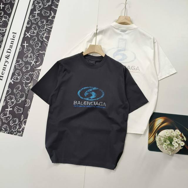 尺码Xs-L爆款 Balenciaga 巴黎世家2025 Ss 模糊Logo直喷印花短袖T恤本市场No.1的质量 真正天花板品质全部原版开发注意细节图 避免被盗