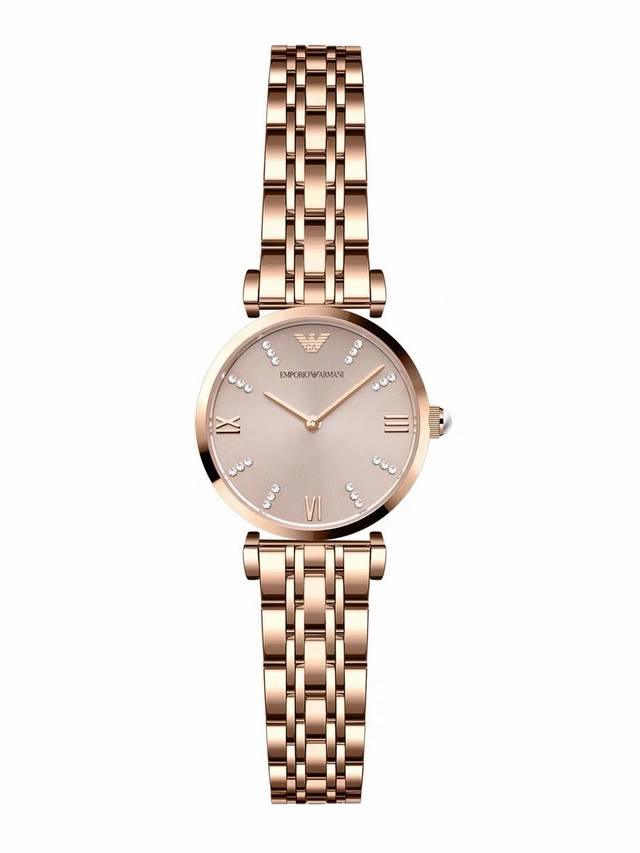 Emporio Armani 阿玛尼 香槟金女士手表，阿玛尼专柜最新款玫瑰金腕表，专柜品质，秒杀代购。这款手表非常火，深受小仙女们的喜爱，香槟金钢带石英表，香槟