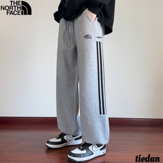 北面The North Face经典秋季新款，男女同款松紧腰百搭卫裤，休闲裤长裤！卫裤即有了运动的舒适又有了街头的休让整条裤子充满活力 上身回头率百分之百 松紧