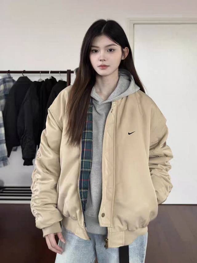 款号：Wk070 耐克Nike经典款纯色秋季新款宽松版型棒球领户外机能外套男士女士工装口袋夹克外套个性时尚潮流男神女神短款外套韩国订单，运动休闲飞行夹克，非常经