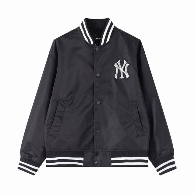 Mlb洋基队 官方龙年限定，新年战袍，飞行夹克外套专柜1:1原版出模 -工厂P订单原厂客供一系列Mlb包装辅料领标 水洗唛解析都是采购原厂 Yb多联吊卡 五金开