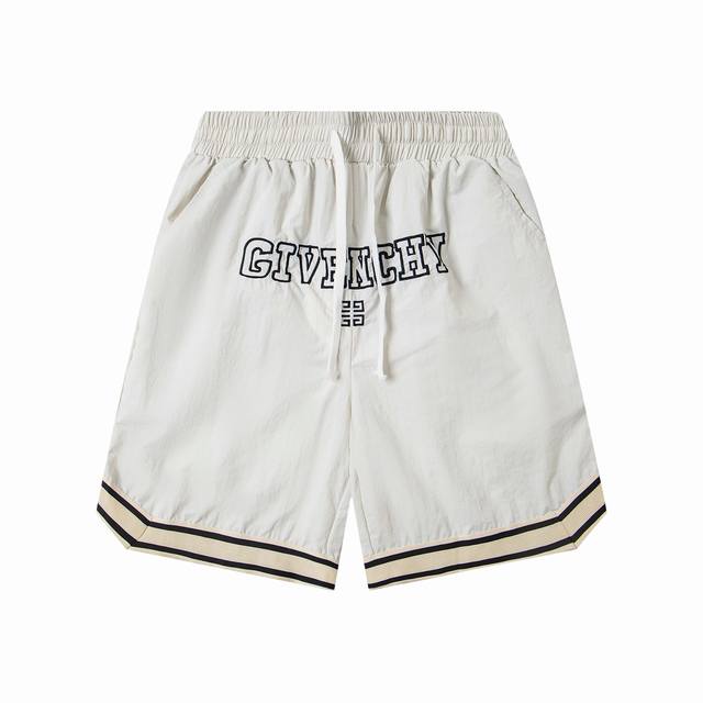 上新 款号：G705Givenchy纪梵希新款字母刺绣Logo织带短裤情侣款五分裤1采用高精度酷丝绵精梳面料，清爽丝滑透气 告别厚重感，上身超级有型，既轻奢百搭
