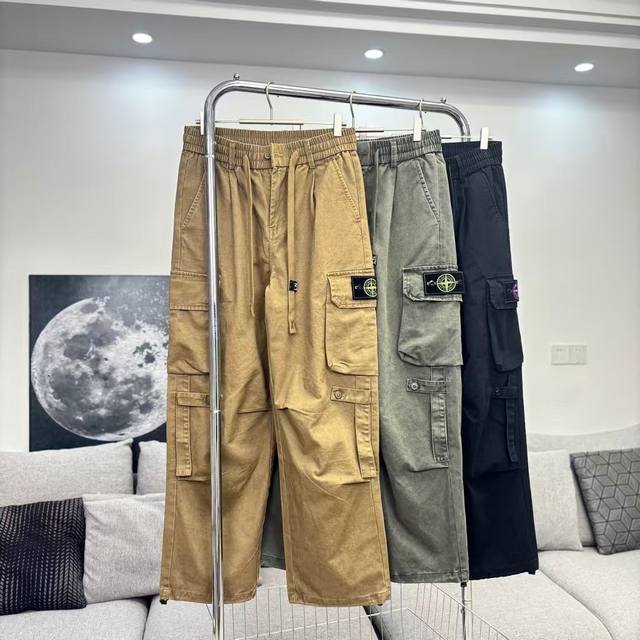 Stone Island石头岛户外美式工装牛仔裤多口袋设计，简约大方日常通勤首选，辨识度更高，宽松廓型 ，男女都可驾驭， 重度洗水， 区别市场垃圾版本 ，质感非