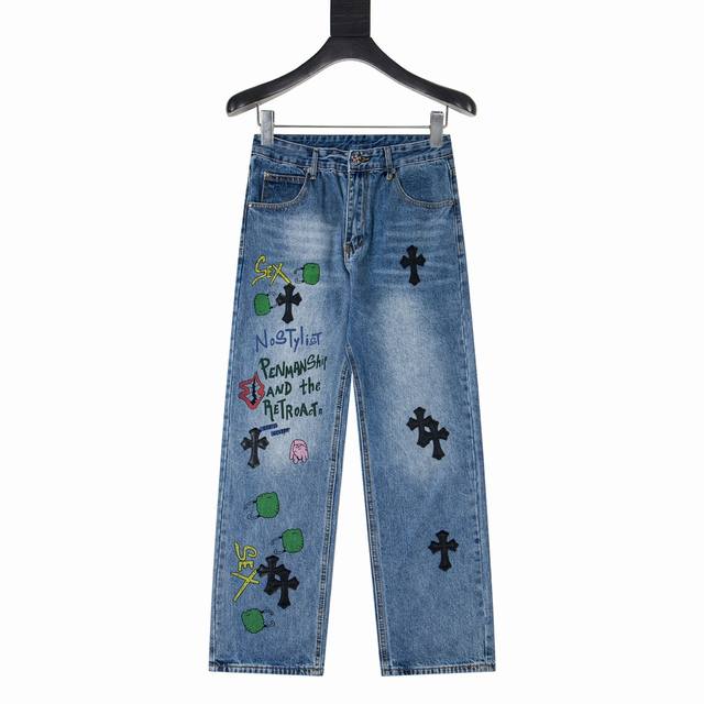 款号Y846Chrome Hearts 克罗心 高级限定同款牛仔裤散发着不羁的个性和独特的魅力。每一处磨损和破洞都是精心设计，呈现出一种独特的艺术感。选用进口牛