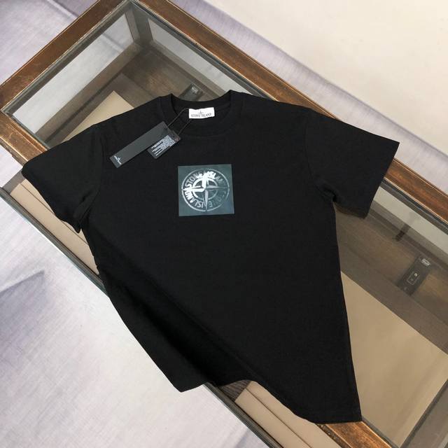 Stone Island 石头岛 2025最新款T恤，情侣款～原单狠货，时尚休闲爆款短T，特供定制棉质面料～ 全棉T恤 ～经过预洗 防止出现变形缩水问题 上身体