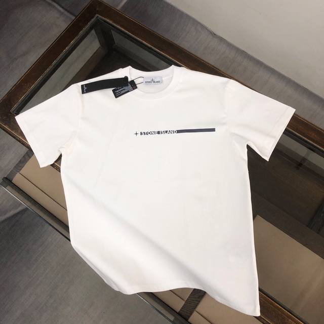 Stone Island 石头岛 最新款T恤，情侣款～原单狠货，时尚休闲爆款短T，特供定制棉质面料～ 全棉T恤 ～经过预洗 防止出现变形缩水问题 上身体感更加舒