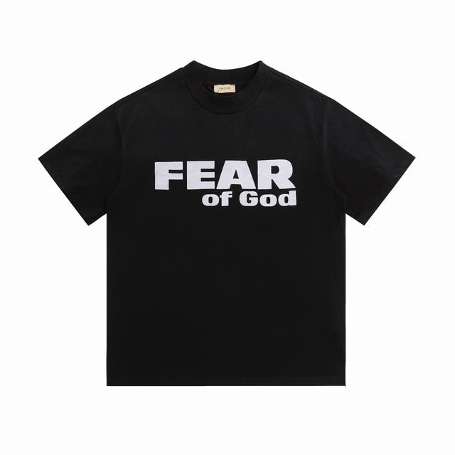Fear Of God 洗水做旧字母印花高街纯棉短袖T恤Fog上衣款号：E2389# 颜色：玫红色 骆驼色 黑色码数：Smlxl工艺：重工洗水230克纯棉