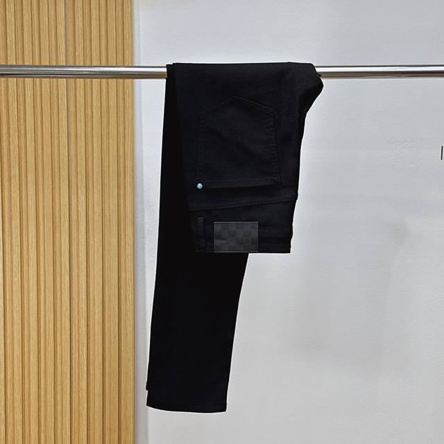 薄款驴牌25Fw春夏新款牛仔裤 原色牛仔 时尚百搭 定制五金后口袋品牌标识印花图案 潮流时尚单品码数：29-38无37