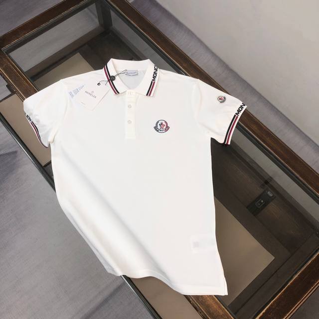 Cmon*Cler 蒙口 2025春夏最新款Polo衫～ 备受推崇 男女同款 商务休闲翻领Polo衫～很精致！ 三标齐全～合体的剪裁版型衬托出了极简主义的设计风