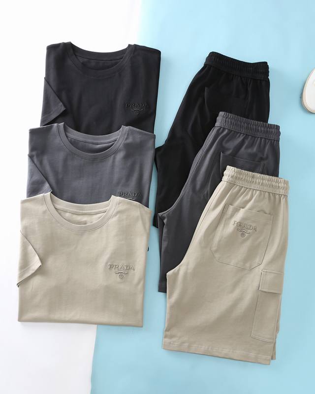 新品 Pa*拉衣服 裤子 Ss春夏新款，男士经典刺绣徽标基础款纯色圆领短袖T恤衫+工装抽绳短裤套装！贸易公司渠道稀出，领先Gw发售！P家新款工装短袖套装，以其独
