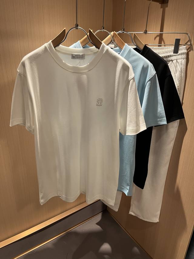 Bc-Brunello Cucineli 2025春夏新款男士短袖T恤，众多明星都爱穿的时尚百搭单品！胸前Logo压胶超级好看,喜欢经典简约的朋友,一定不能错过