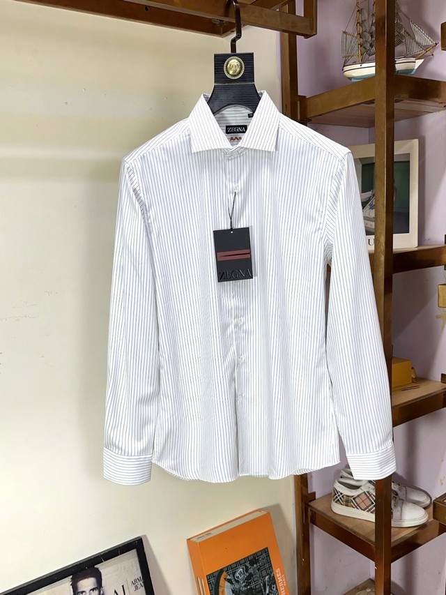 Zegna 杰尼亚 官网同步原版原标长期有货 顶级商务原单长袖衬衫高级定制百搭款式 任何人都可以轻松驾驭 面料全订制工艺 胸前奢华经典品牌最新Logo设计，非常