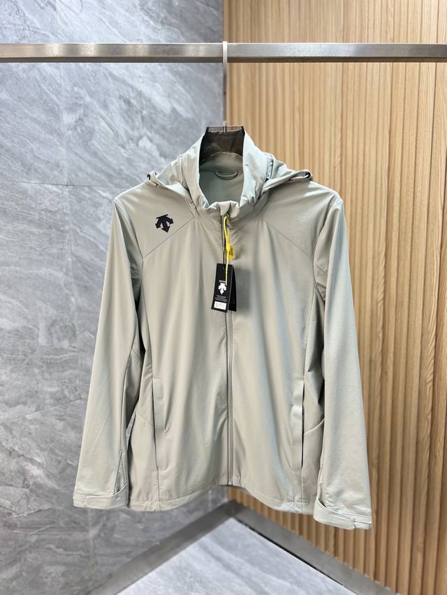 迪桑特 2025年春夏新品上新 三标齐全 防晒服 好货不用过多介绍 看细节 专柜码数：M-Xxxl 175 140建议L