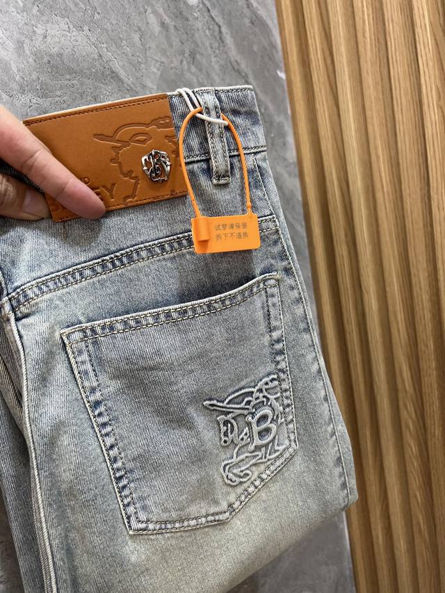 Burberry 巴宝莉 2025春夏新品 三标齐全 牛仔裤 好货不用过多介绍 看细节 专柜码数：29-38 175 140上身32码