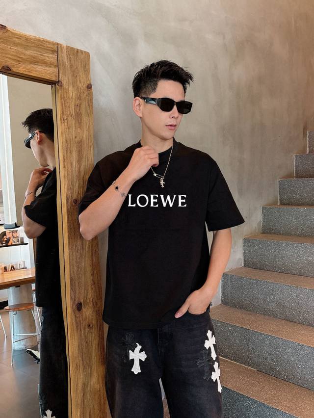 Loewe 罗意威 2025年春夏新品上新 三标齐全 丝光棉圆领短袖T恤 好货不用过多介绍 看细节 专柜码数 M-Xxxl 175 140建议L
