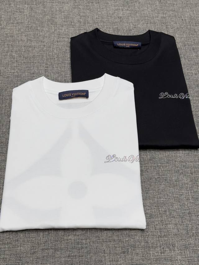 新品 2025Ssv登串片 刺绣标识字母圆领Os短袖T恤 以品牌标志性的元素做为设计特色,时尚高雅魅力的单品.成就2025最火最潮的Icon...进口意大利精仿