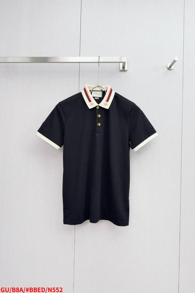 N552 Gu 古驰 新款春夏短袖翻领T恤Polo，高版本客供定制高端丝光面料简单时尚款，W配色超级好看！经典Logo简单大方的款式！满满的高级感，四季可穿。简